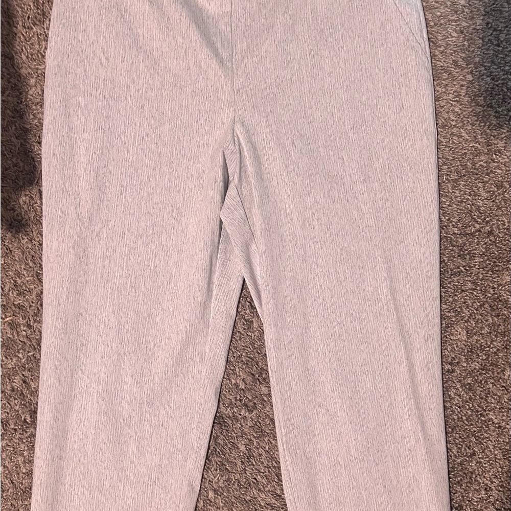 Woman’s Gray Pants